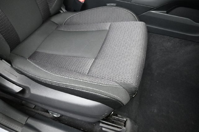 Used 2025 Subaru Outback Premium AWD/4WD image 12