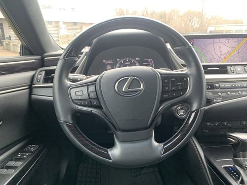 Used 2020 Lexus ES 350 w/ Premium Package image 18