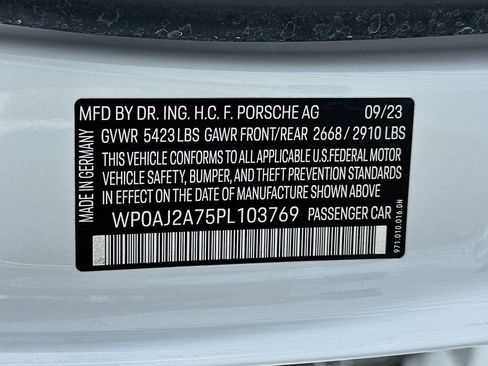Certified 2023 Porsche Panamera 4 Platinum Edition AWD/4WD image 35