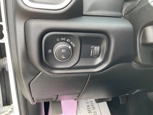 Used 2024 RAM 2500 Big Horn image 18