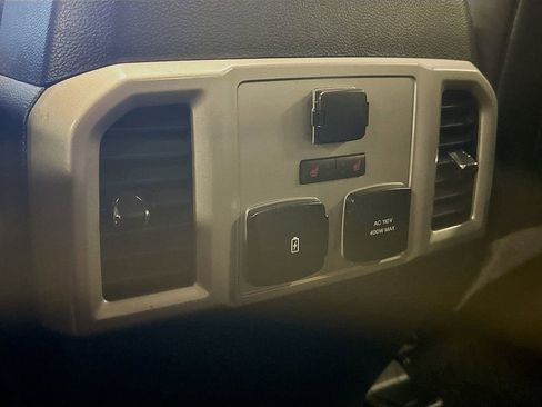 Used 2019 Ford F250 Lariat image 33