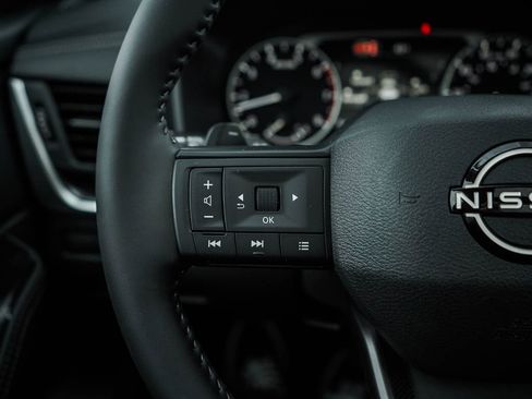 New 2026 Nissan Rogue Dark Armor AWD/4WD image 21