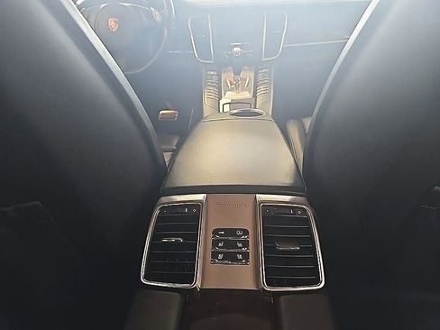 Used 2010 Porsche Panamera Turbo AWD/4WD image 30