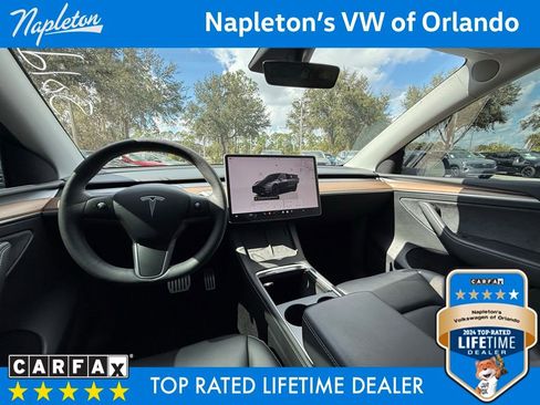 Used 2023 Tesla Model Y Long Range image 18