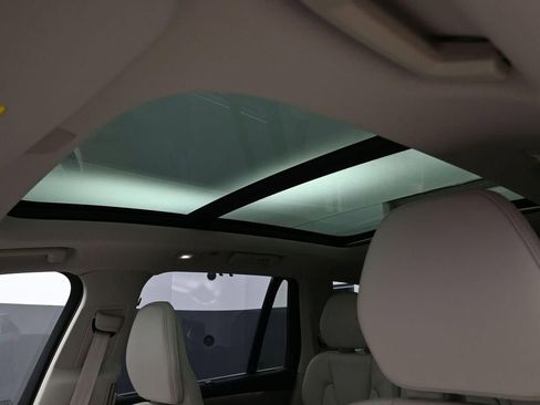 New 2026 Volvo XC90 B6 Ultra w/ Protection Package Premier image 11