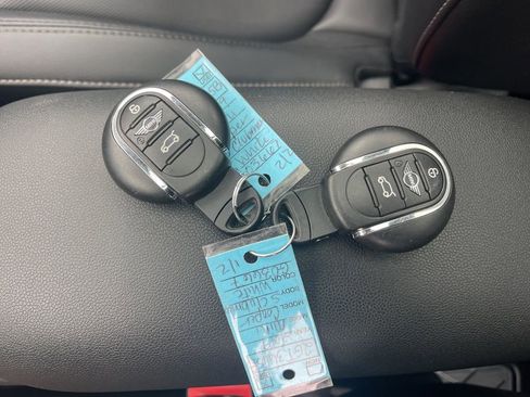 Used 2019 MINI Cooper Clubman S image 36