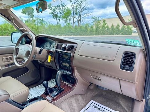 Used 2002 Toyota 4Runner Limited AWD/4WD image 13