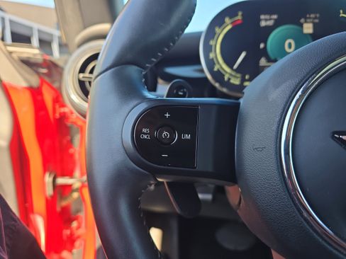 Certified 2023 MINI Cooper S w/ Signature Upholstery Package image 22