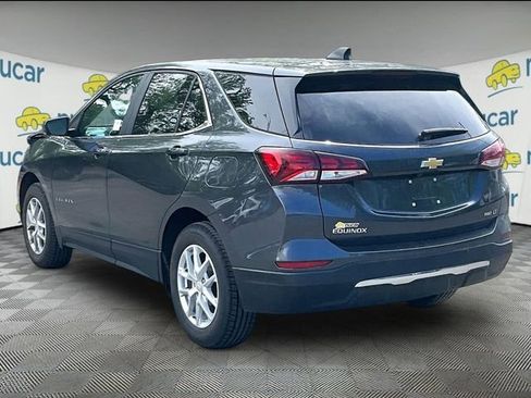 Used 2023 Chevrolet Equinox LT AWD/4WD image 2