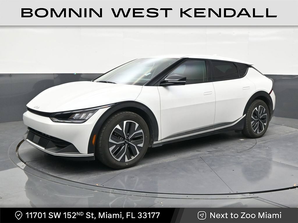 Used 2024 Kia EV6 Light RWD image 1