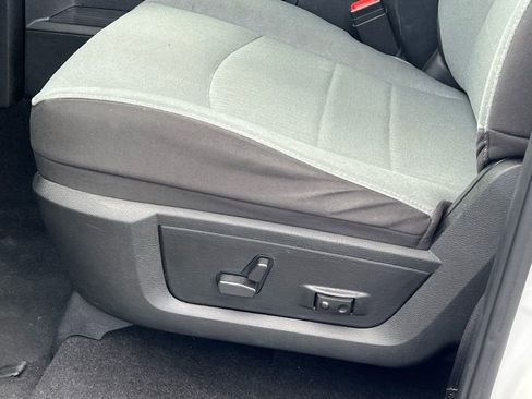 Used 2023 RAM 1500 Classic SLT w/ Trailer & Traction Group image 27