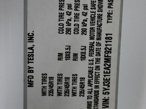 Used 2021 Tesla Model 3 Standard Range Plus image 46