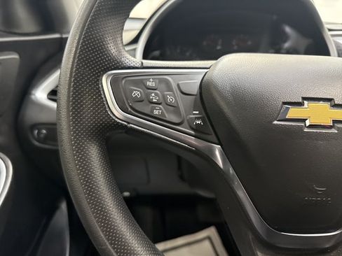 Used 2024 Chevrolet Malibu LT FWD image 17