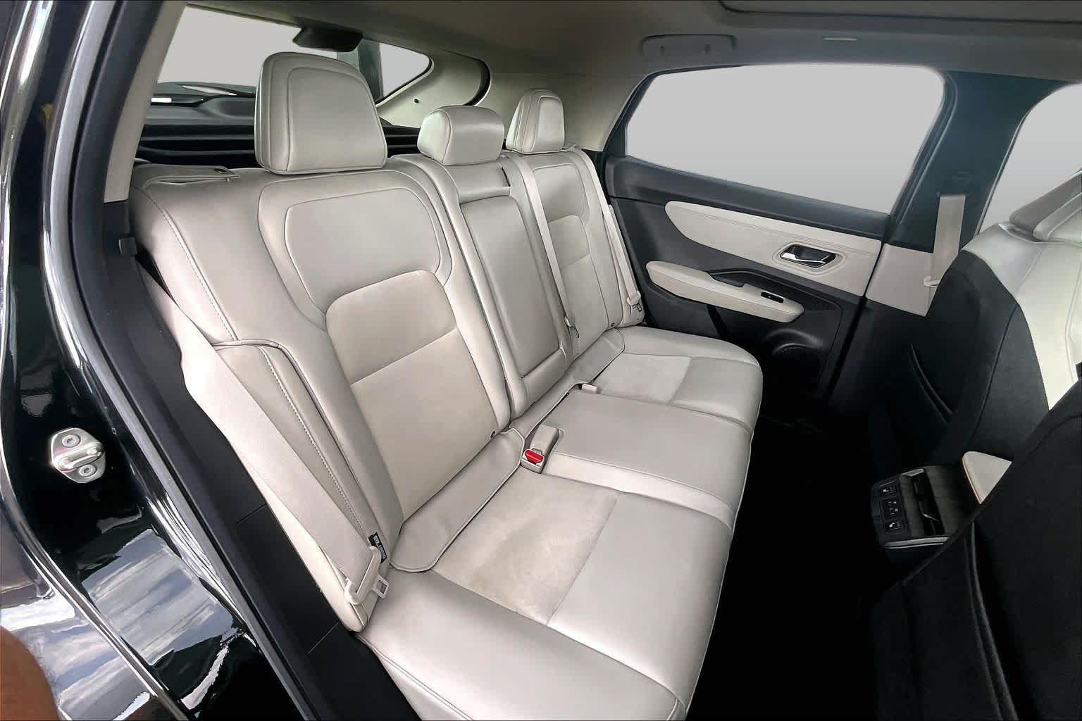 Certified 2023 Nissan Ariya FWD image 20