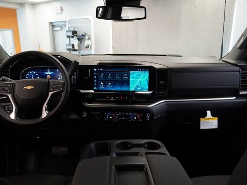 New 2026 Chevrolet Silverado 2500 LT image 8