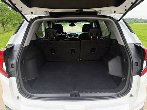 Used 2020 GMC Terrain SLT AWD/4WD image 6