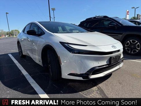 Certified 2024 Toyota Prius XLE AWD/4WD image 1