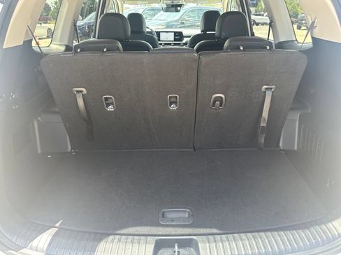 Used 2025 Kia Telluride S FWD image 41