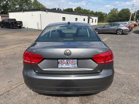 Used 2014 Volkswagen Passat 2.5 SE FWD image 5