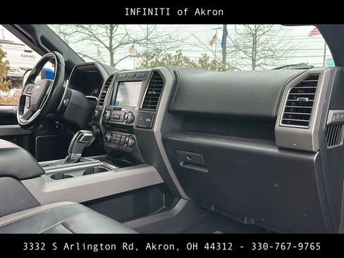 Used 2017 Ford F150 Raptor w/ Equipment Group 802A Luxury image 23