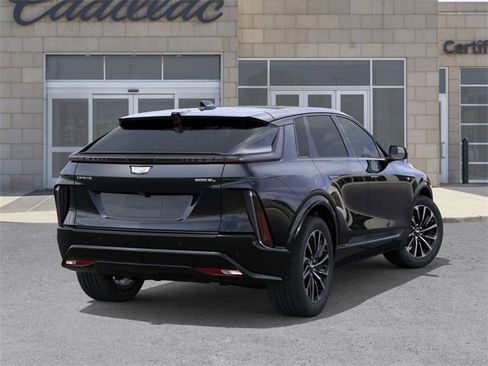 New 2026 Cadillac Lyriq Sport w/ LPO, Floor Liner Package image 4