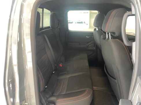 Used 2023 Nissan Frontier PRO-4X w/ Technology Package image 26