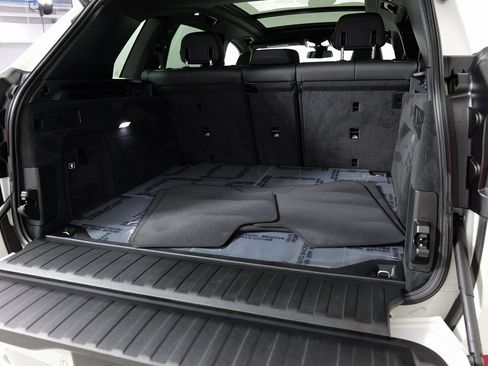 Used 2022 BMW X5 xDrive40i w/ Parking Assistance Package image 63