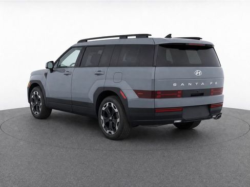 Used 2025 Hyundai Santa Fe SEL FWD image 3