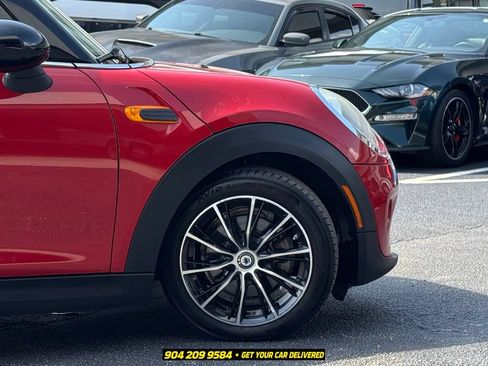 Used 2017 MINI Cooper 2-Door Hardtop FWD image 9