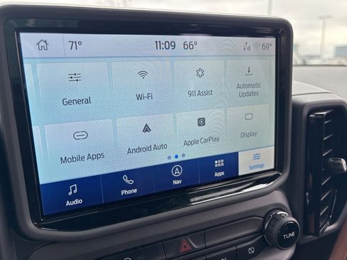 Used 2022 Ford Bronco Sport Outer Banks w/ Tech Package image 22