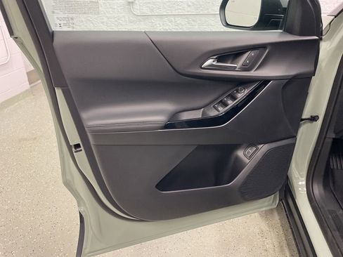 New 2026 Chevrolet Equinox LT w/ Convenience Package II image 13