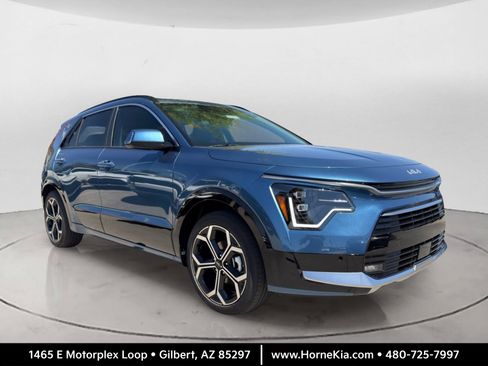 New 2026 Kia Niro SX Touring FWD image 1