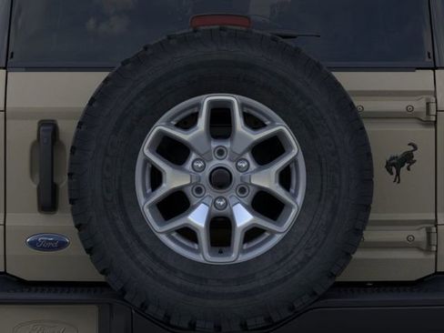 New 2025 Ford Bronco Badlands image 24
