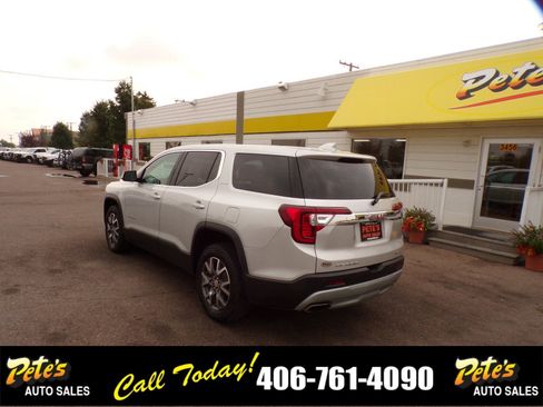 Used 2020 GMC Acadia SLE image 2