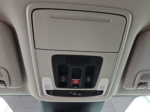New 2026 Honda Pilot Touring image 23