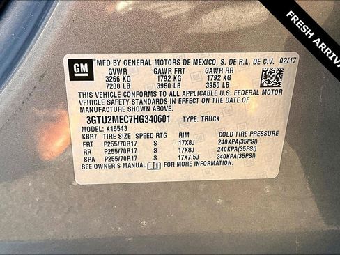 Used 2017 GMC Sierra 1500 SLE w/ SLE Value Package image 19