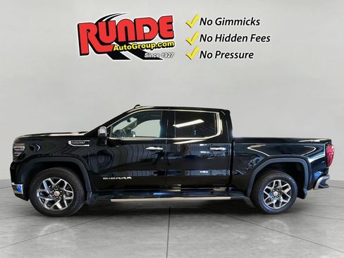Used 2024 GMC Sierra 1500 SLT w/ SLT Premium Plus Package AWD/4WD image 3