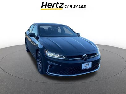 Used 2025 Volkswagen Jetta SE