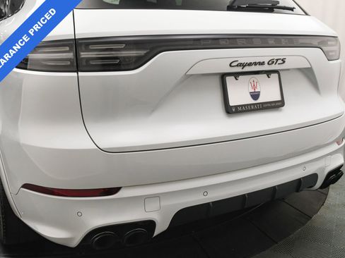 Used 2023 Porsche Cayenne GTS image 22
