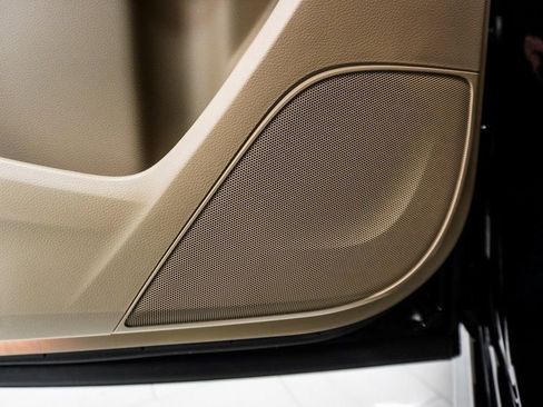 Used 2020 Acura MDX SH-AWD w/ Advance Package image 11