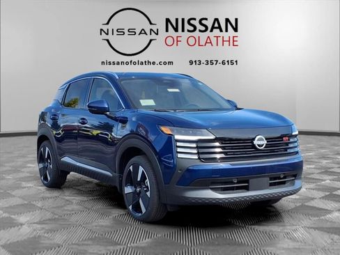 Used 2025 Nissan Kicks SR image 25