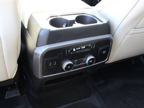 Used 2019 Ford Expedition Platinum AWD/4WD image 23