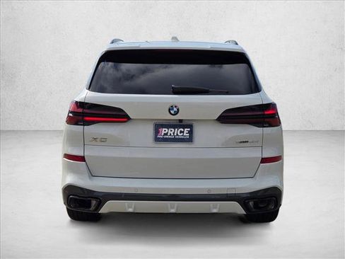 Used 2026 BMW X5 sDrive40i w/ M Sport Package RWD image 6