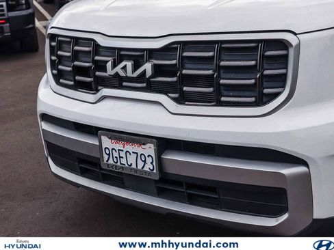 Used 2023 Kia Telluride S w/ S Sunroof Package FWD image 8