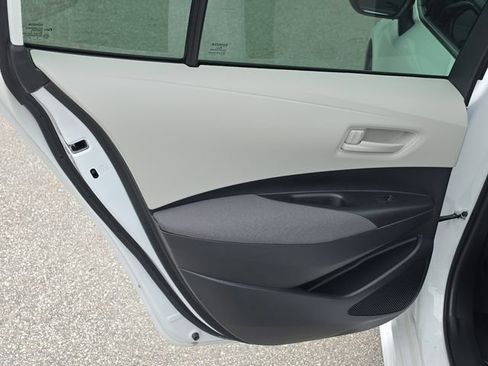 Used 2026 Toyota Corolla LE FWD image 13