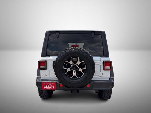 Used 2018 Jeep Wrangler Unlimited Rubicon w/ Cold Weather Group AWD/4WD image 9