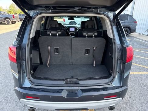 Used 2019 GMC Acadia SLT FWD image 23