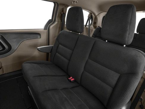 Certified 2018 Dodge Grand Caravan SE FWD image 14