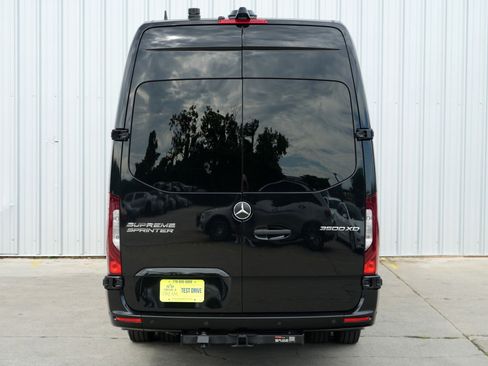 Used 2023 Mercedes-Benz Sprinter 3500 image 96