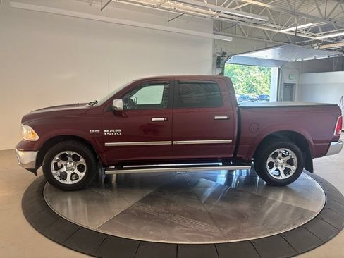 Used 2016 RAM 1500 Laramie w/ Convenience Group AWD/4WD image 7